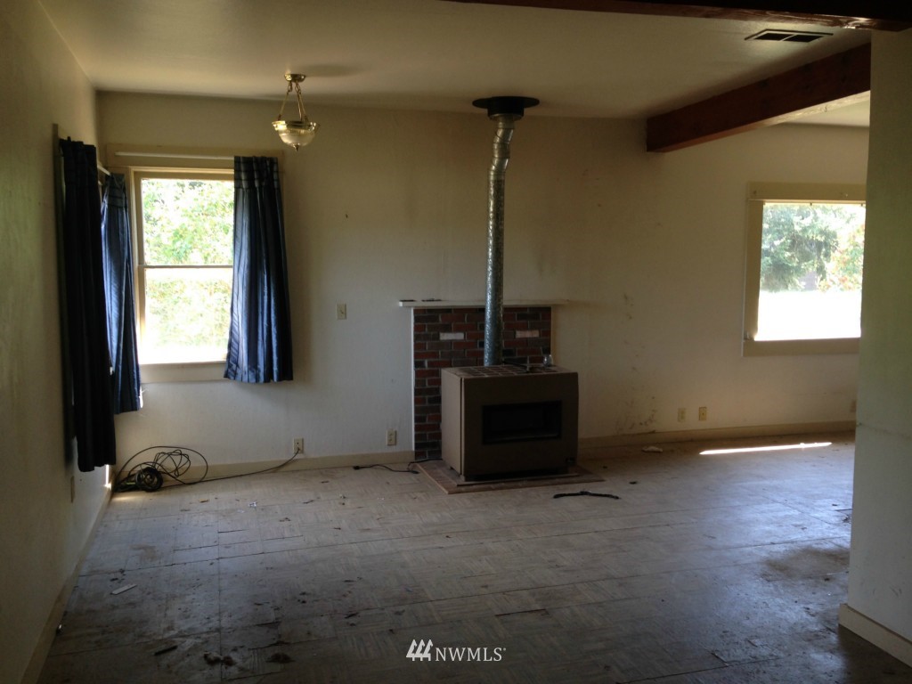 3879 Fort Bellingham Road Bellingham, WA 98225 - Photo 8 of 12 Gallery Image 8