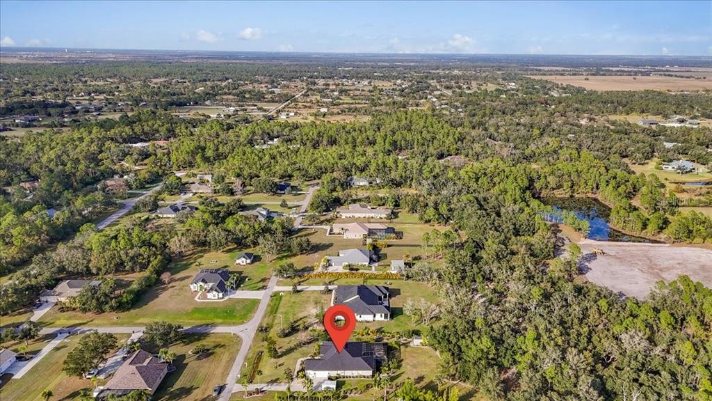 7601 226th Street East Bradenton, FL 34211 - Photo 48 of 50 view of city and mountain