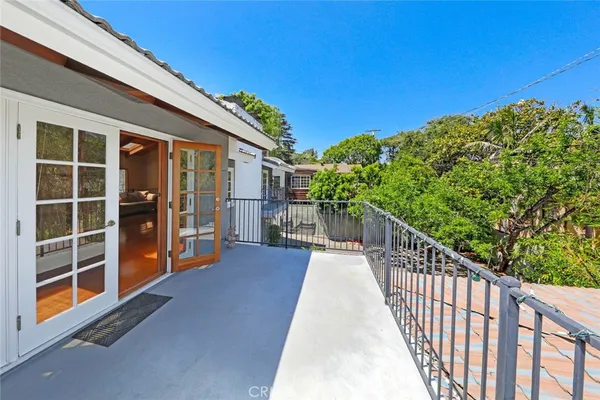 $1,399,000 | 3370 Troy Drive, Los Angeles, CA 90068