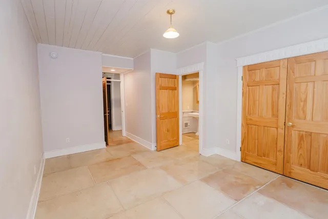 $499,900 | 141 Merry Christmas Lane, Mineral Point, WI 53565