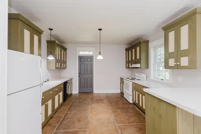 $499,900 | 141 Merry Christmas Lane, Mineral Point, WI 53565