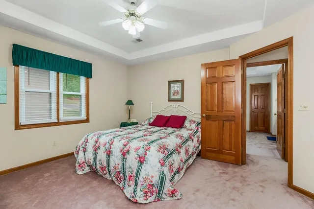 $500,000 | 5633 Oakview, Shawnee, KS 66216