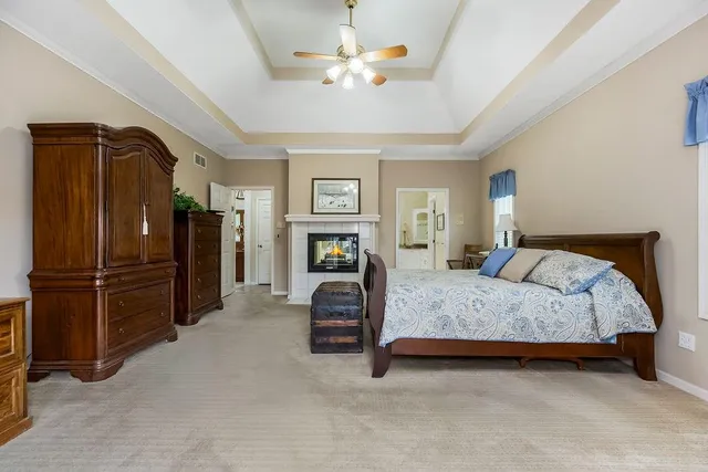 $500,000 | 5633 Oakview, Shawnee, KS 66216