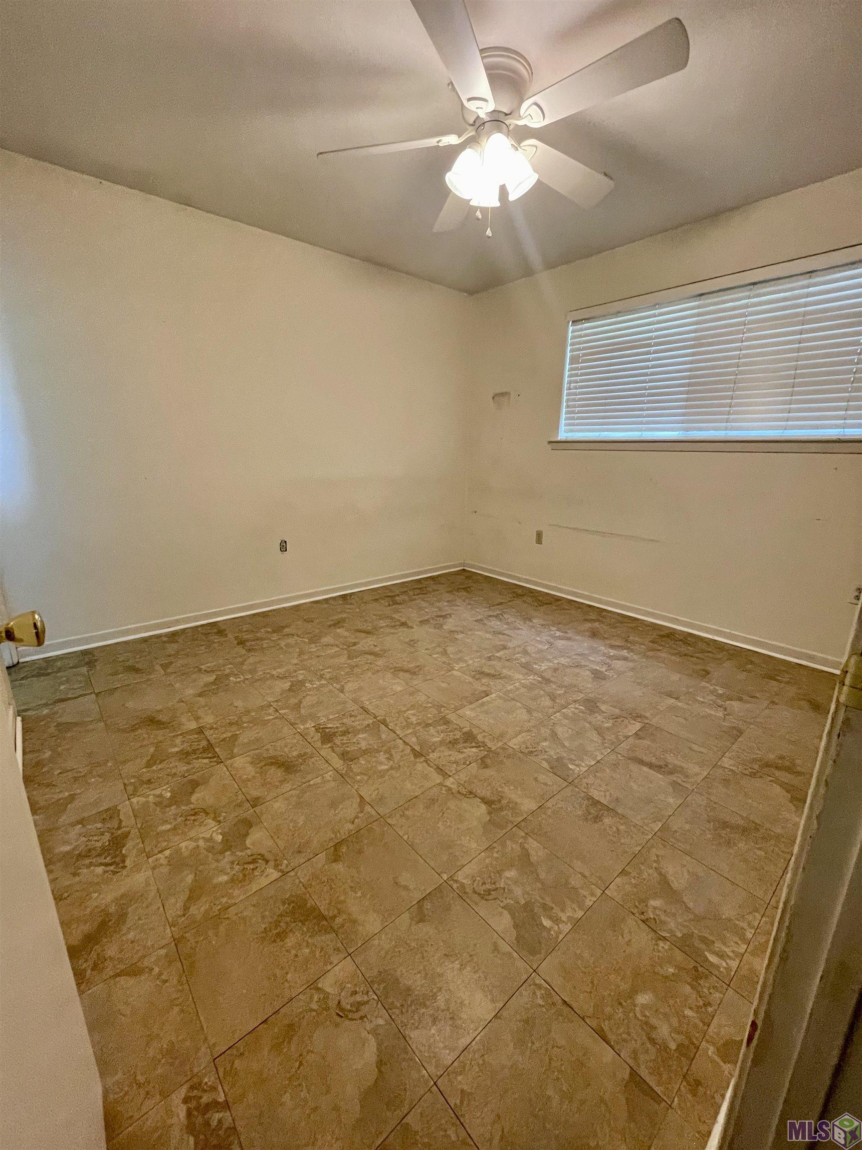 321 Huntington Drive St. George, LA 70810 - Photo 11 of 20 Primary Bedroom