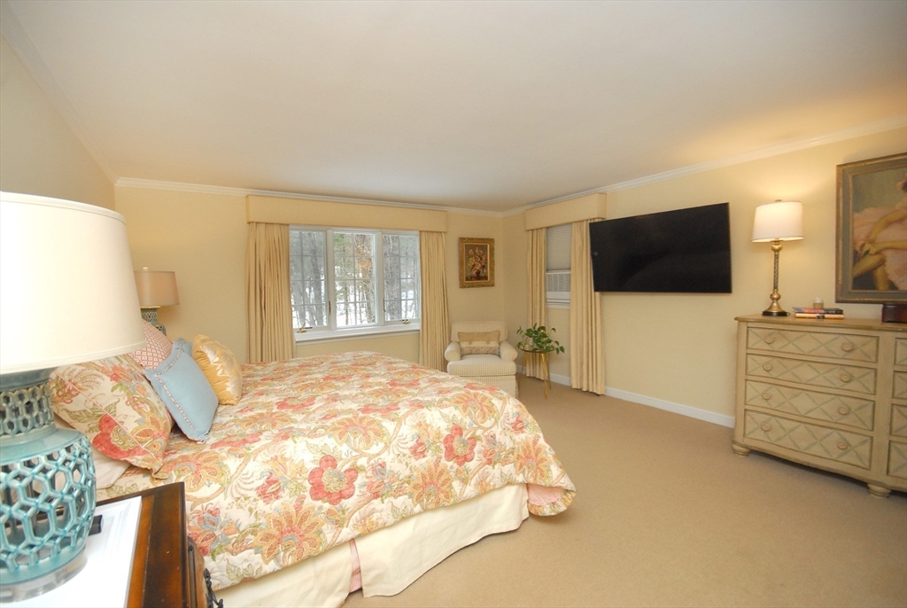 316 Lindsay Pond Road Concord, MA 01742 - Photo 27 of 42