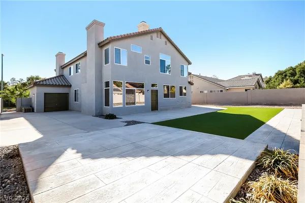 $2,935 | 1030 West Moorpoint Drive, North Las Vegas, NV 89031