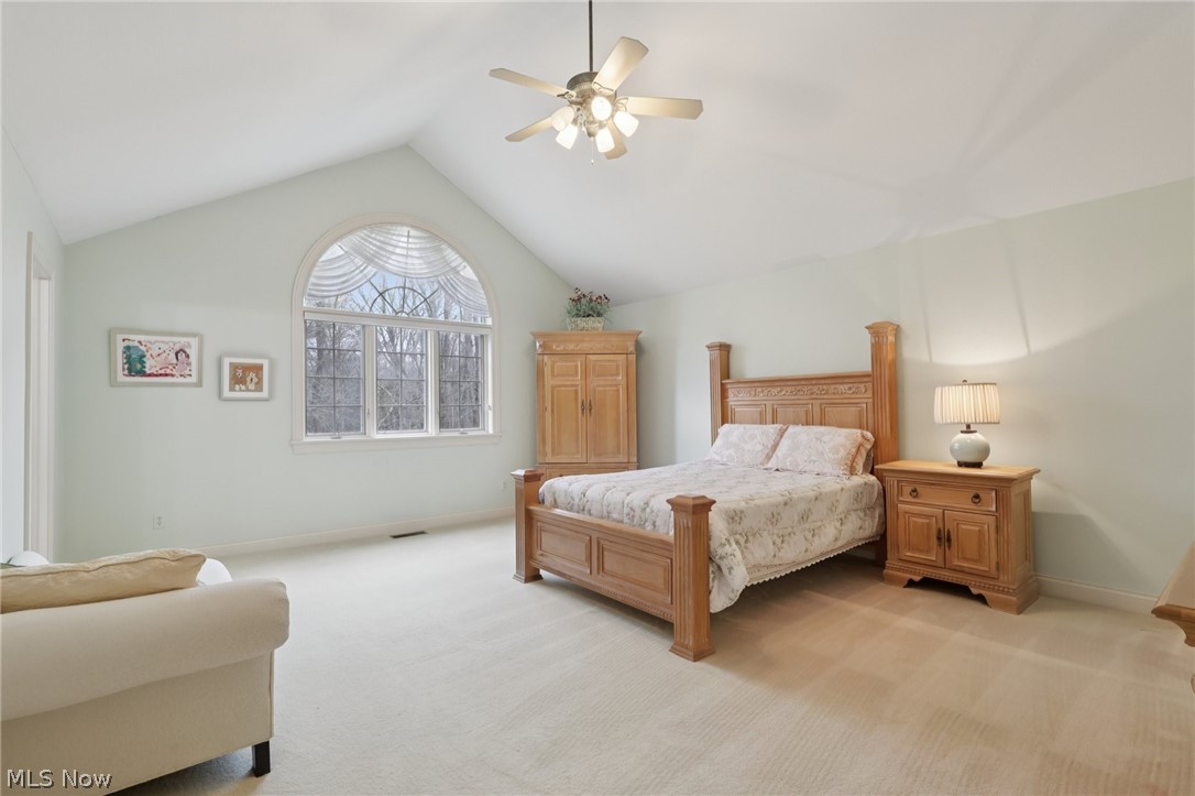 2850 Roundhill Road Akron, OH 44333 - Photo 24 of 47