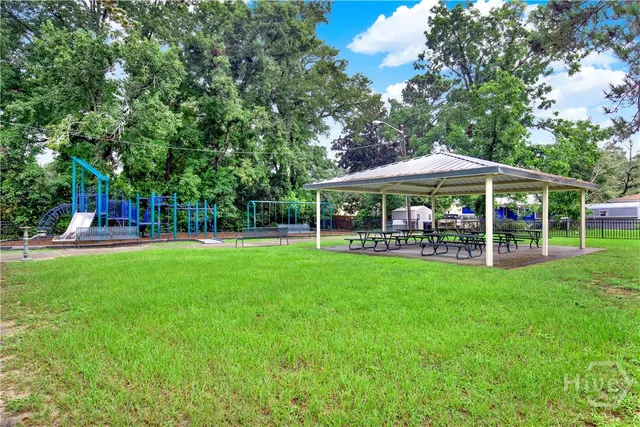 $1,650 | 2205 Iowa Street, Savannah, GA 31404