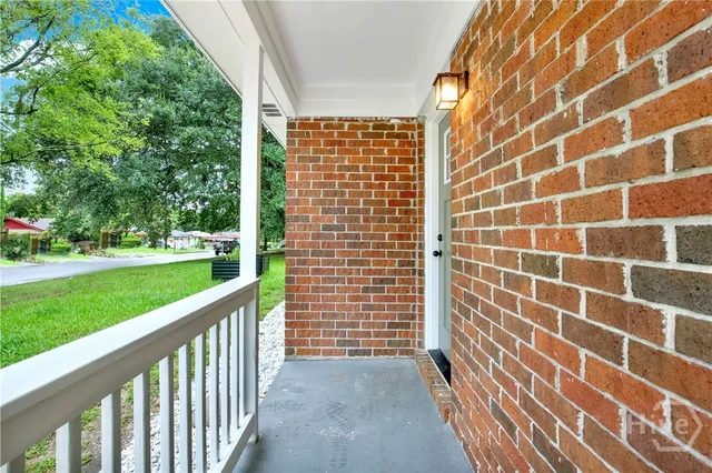 $1,650 | 2205 Iowa Street, Savannah, GA 31404