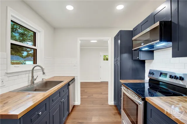 $1,650 | 2205 Iowa Street, Savannah, GA 31404