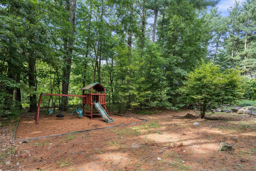 400 Sugar Road Bolton, MA 01740 - Photo 29 of 34