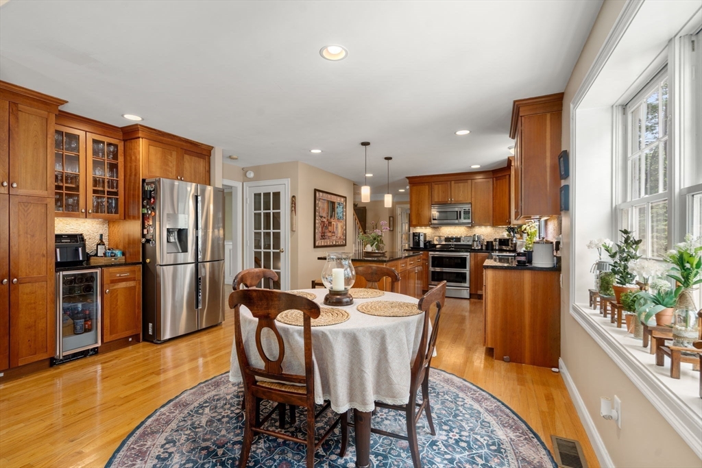 400 Sugar Road Bolton, MA 01740 - Photo 8 of 34