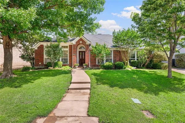 $3,000 | 6944 Canyon Springs Road, Fort Worth, TX 76132