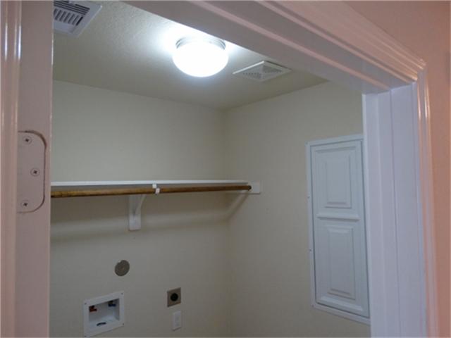 22618 Banter Point Lane Katy, TX 77449 - Photo 13 of 34 Utility Room