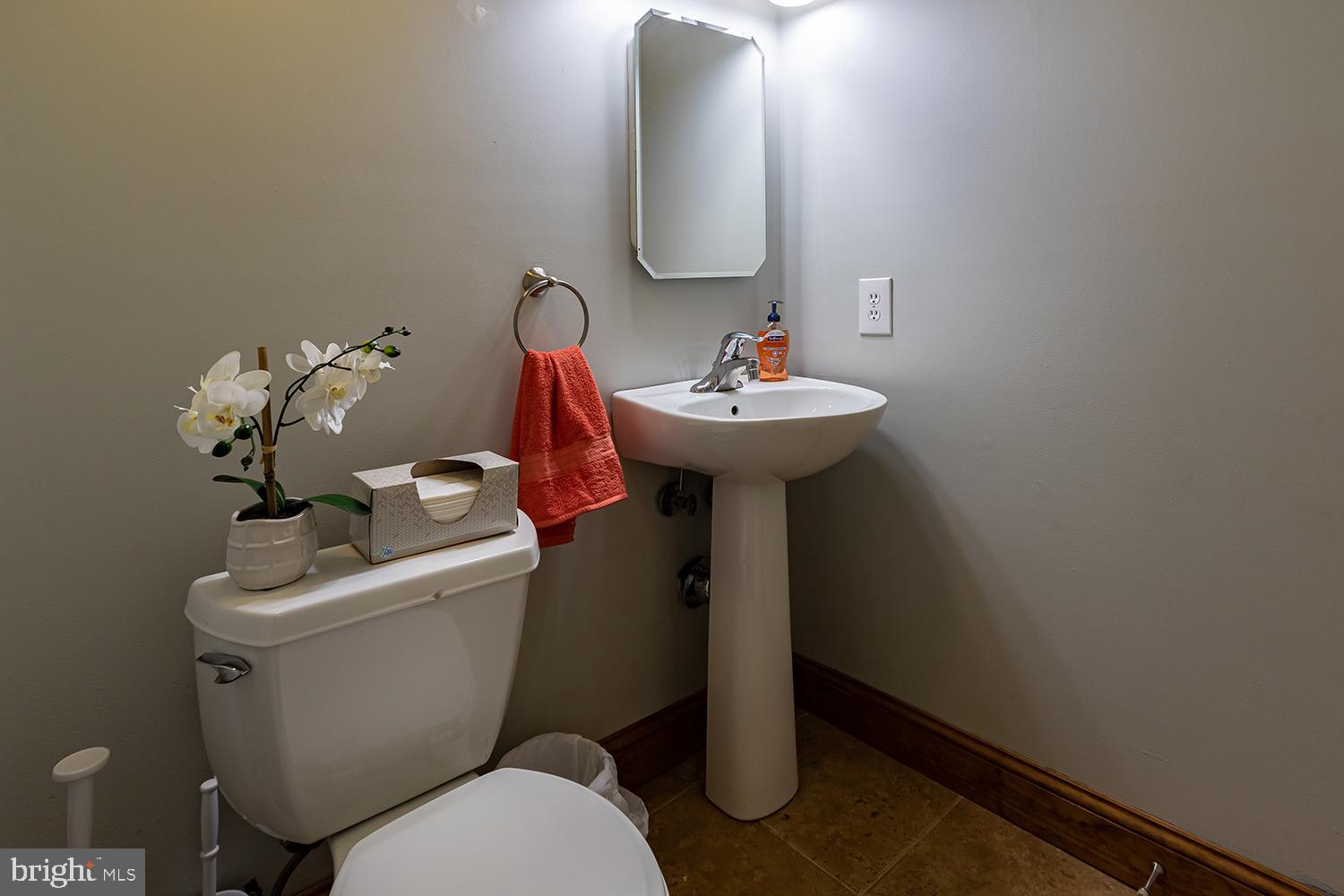27 Mill Road Shamong, NJ 08088 - Photo 7 of 29