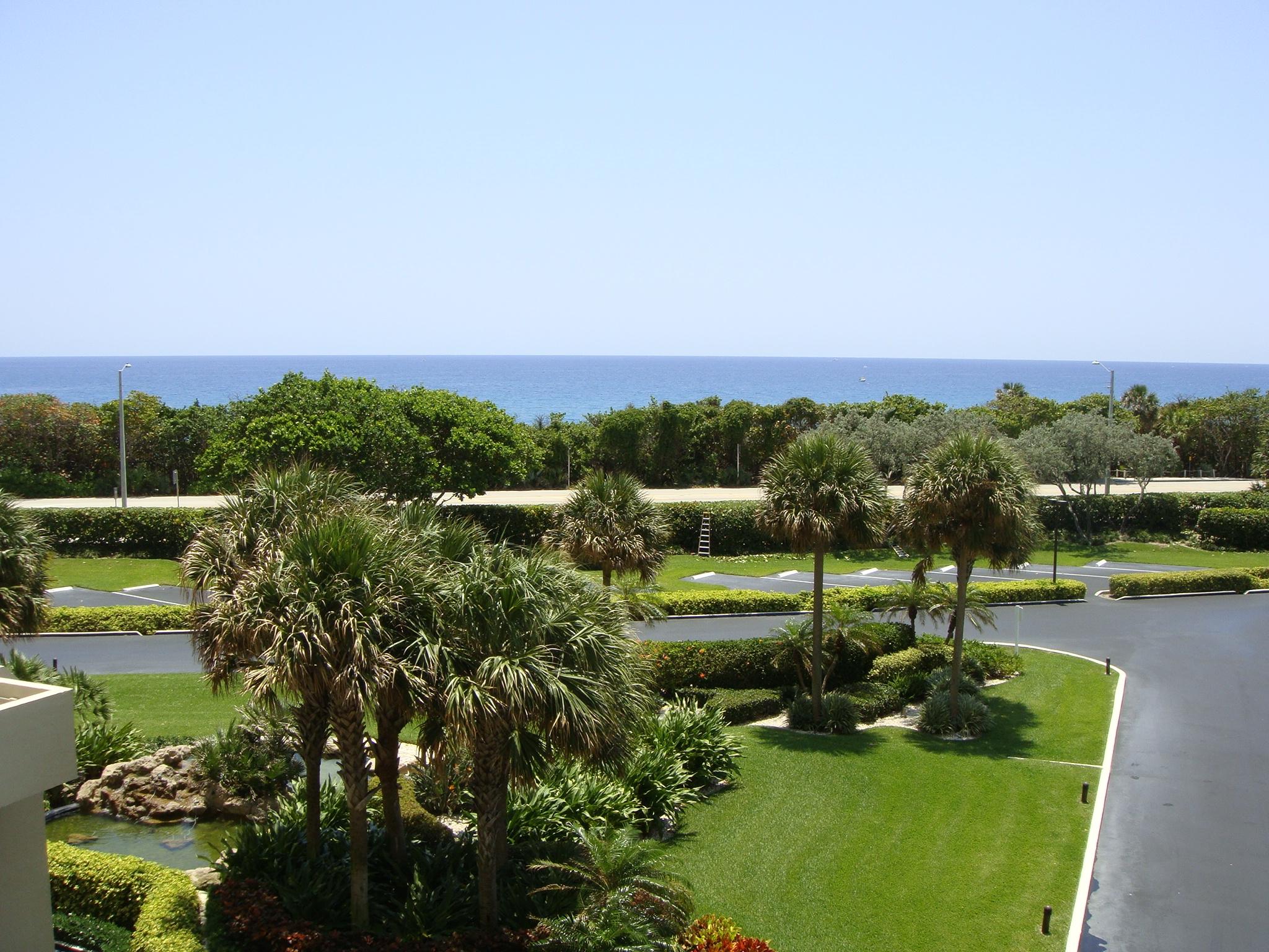 4301 North Ocean Boulevard, Unit A406 Boca Raton, FL 33431 - Photo 19 of 21 TRANQUIL OCEANVIEWS FROM YOUR BALCONY