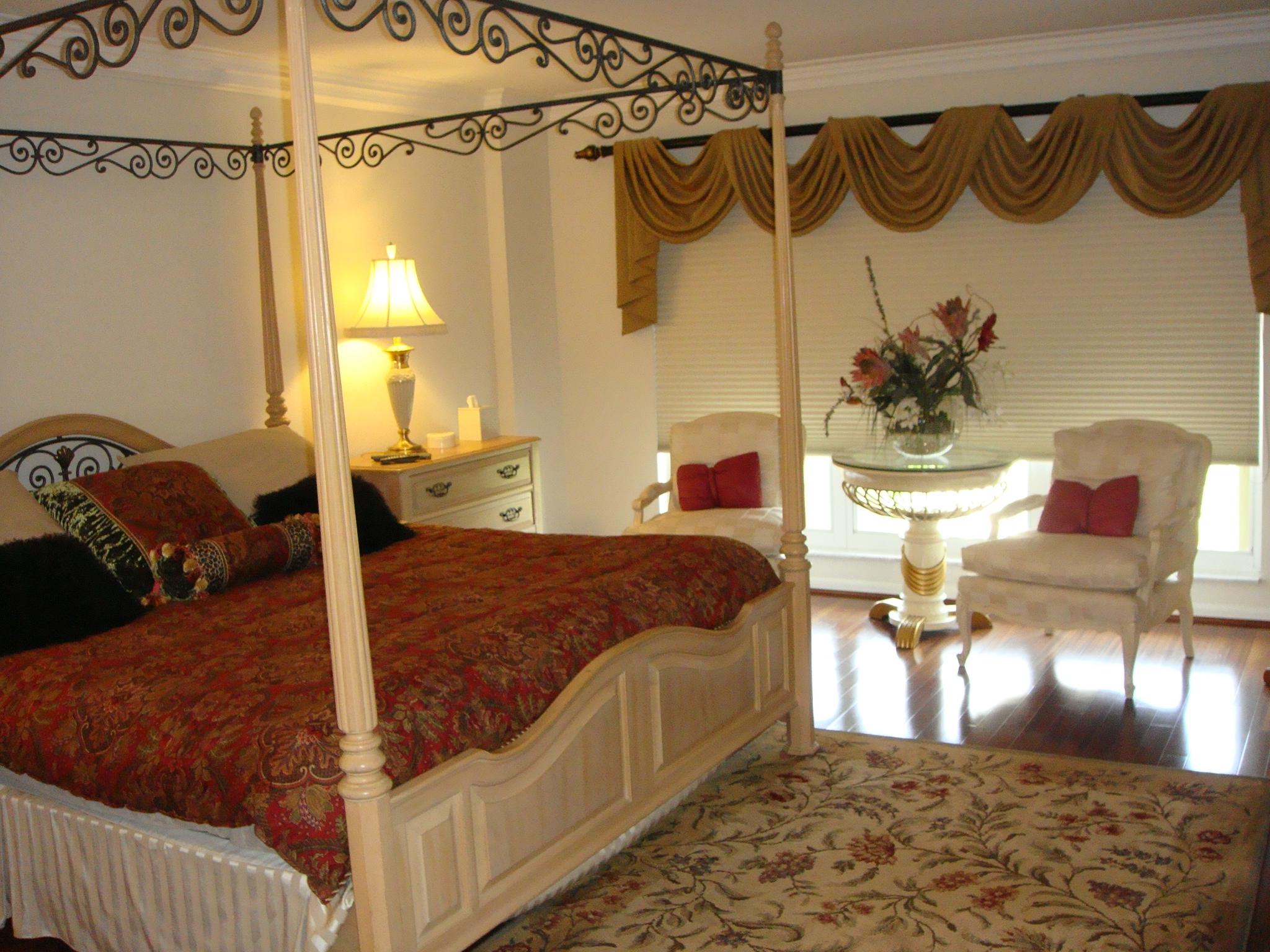 4301 North Ocean Boulevard, Unit A406 Boca Raton, FL 33431 - Photo 9 of 21 MASTER BEDROOM SUITE