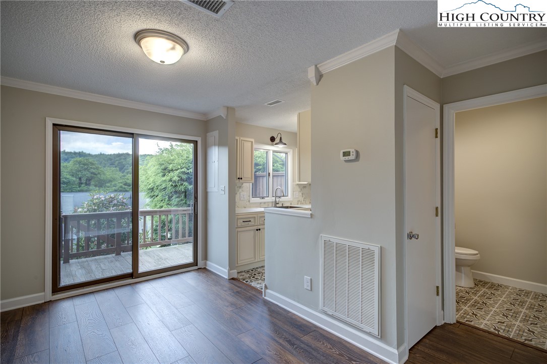 213 Meadow Ridge Road, Unit 17 Boone, NC 28607 - Photo 10 of 21 Gallery Image 10