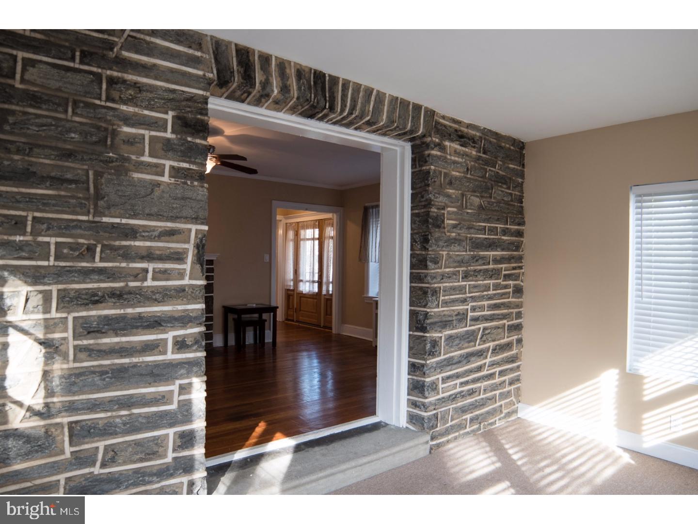 8126 Ridge Avenue Philadelphia, PA 19128 - Photo 4 of 23