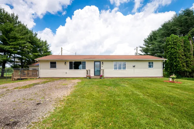 $305,000 | 28644 Elm Street, Dowagiac, MI 49047