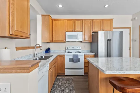 $415,000 | 17829 38th Avenue North, Plymouth, MN 55446