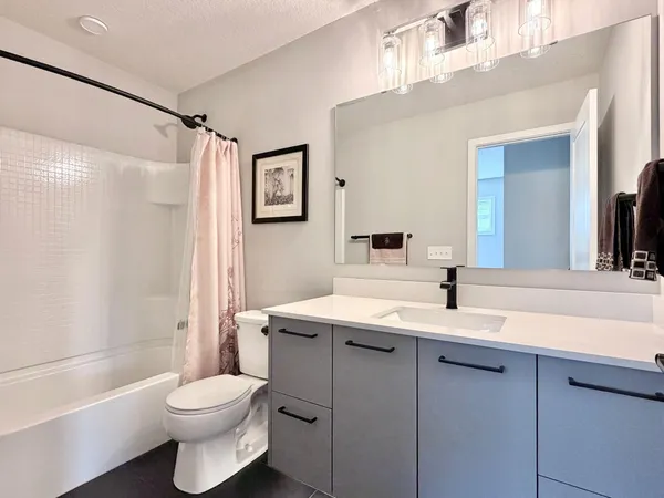 $499,500 | 4848 161st Street West, Lakeville, MN 55044