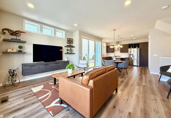 $499,500 | 4848 161st Street West, Lakeville, MN 55044