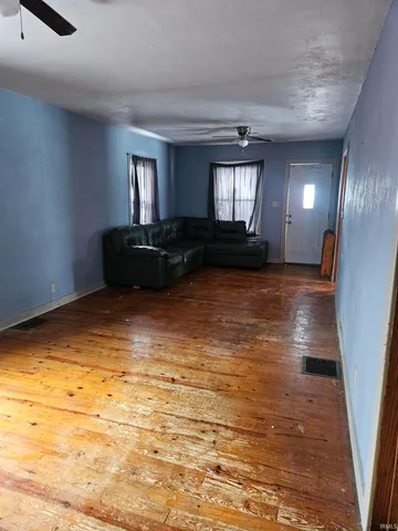 $99,900 | 1128 South Elizabeth Street, Kokomo, IN 46902