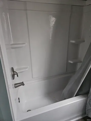 $99,900 | 1128 South Elizabeth Street, Kokomo, IN 46902