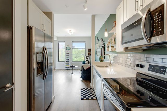 $375,000 | 1900 12th Avenue South, Unit 415, Nashville, TN 37203