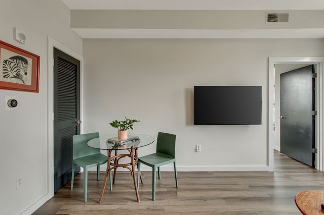 $375,000 | 1900 12th Avenue South, Unit 415, Nashville, TN 37203