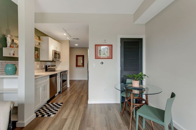 $375,000 | 1900 12th Avenue South, Unit 415, Nashville, TN 37203