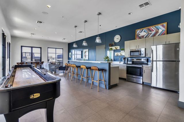 $375,000 | 1900 12th Avenue South, Unit 415, Nashville, TN 37203