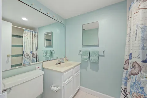 $685,000 | 501 Slaters Lane, Unit 603, Alexandria, VA 22314