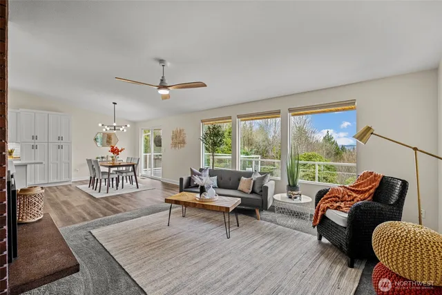 $989,950 | 4115 105th Place Southeast, Everett, WA 98208