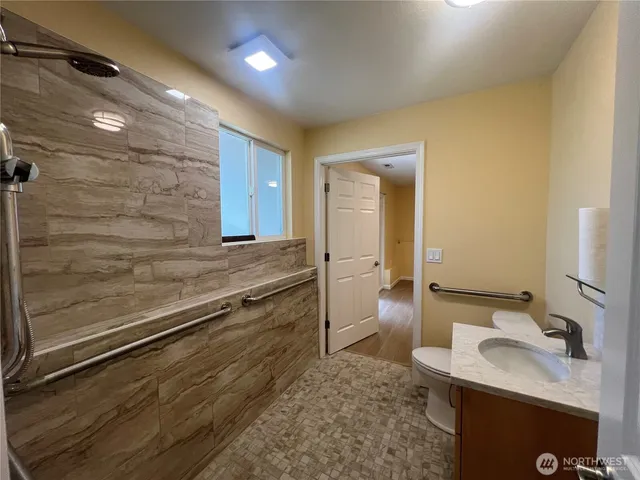 $989,950 | 4115 105th Place Southeast, Everett, WA 98208