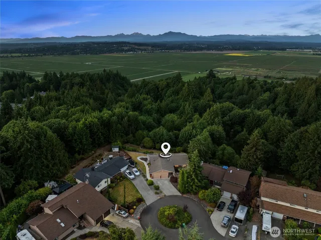 $989,950 | 4115 105th Place Southeast, Everett, WA 98208