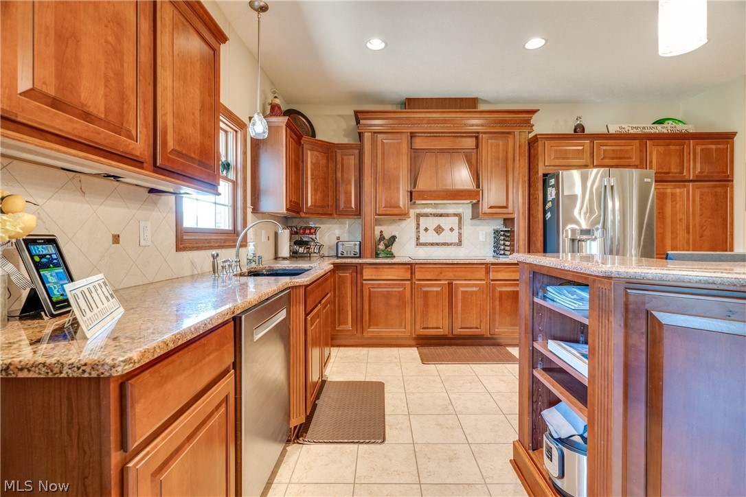 9515 Crow Road Litchfield, OH 44253 - Photo 10 of 28 Gallery Image 10