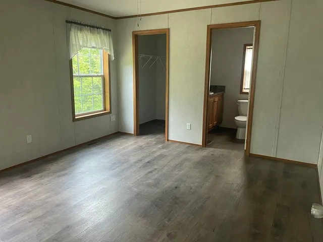 $109,469 | 236 Evergreen Manor Drive, Hardwick, VT 05843