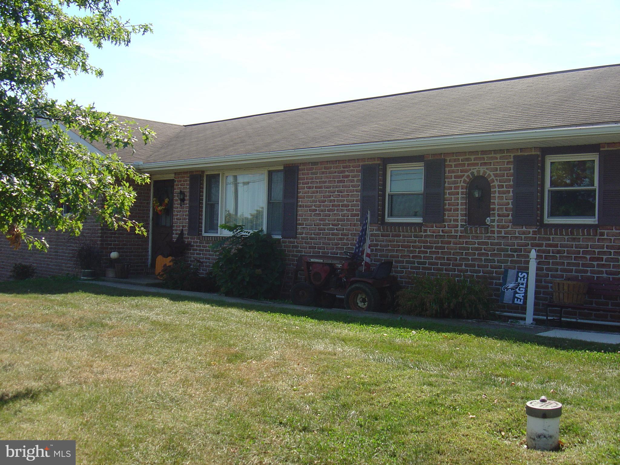 1436 East Newport Road Lititz, PA 17543 - Photo 2 of 13