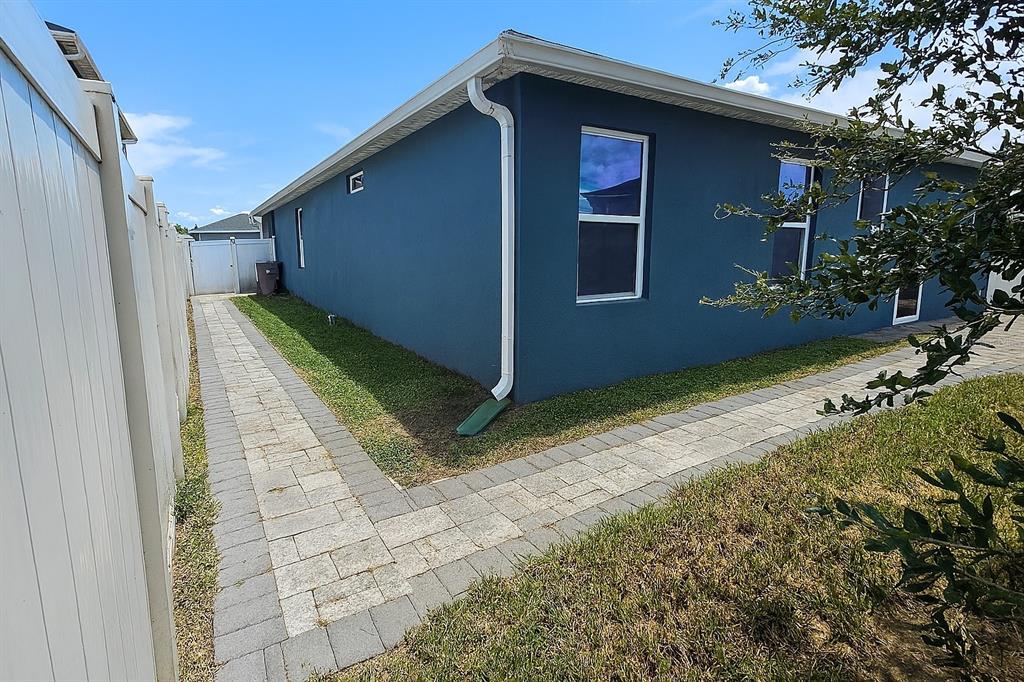 1724 Ranger Highlands Road Kissimmee, FL 34744 - Photo 35 of 53