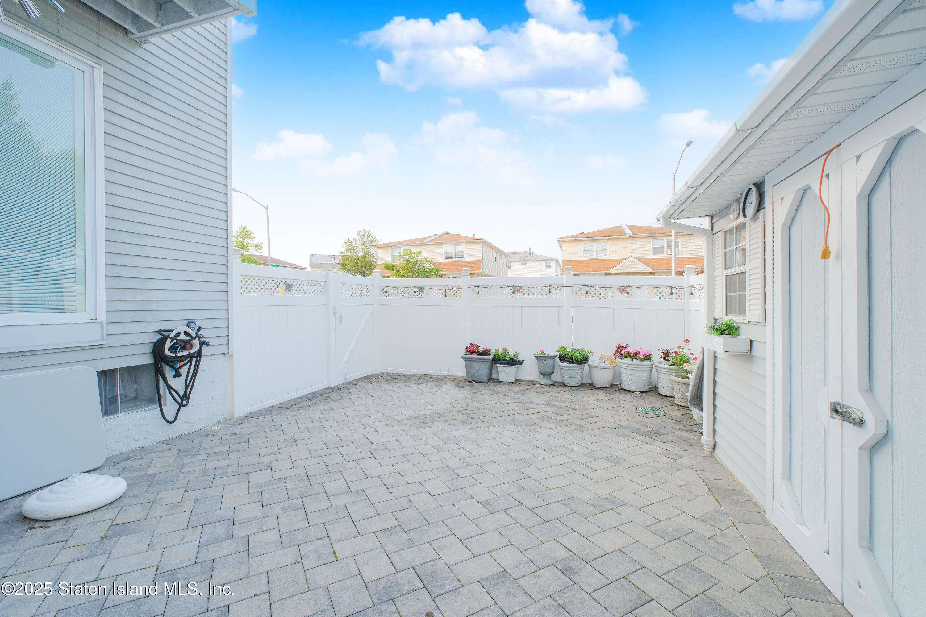 149 Crossfield Avenue Staten Island, NY 10312 - Photo 22 of 23 a view of a outdoor space