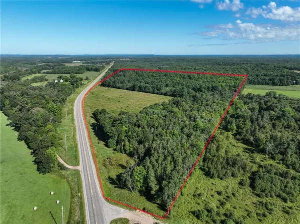 $319,000 | 12/27 Fairchild Wi 54741, Fairchild, WI 54741