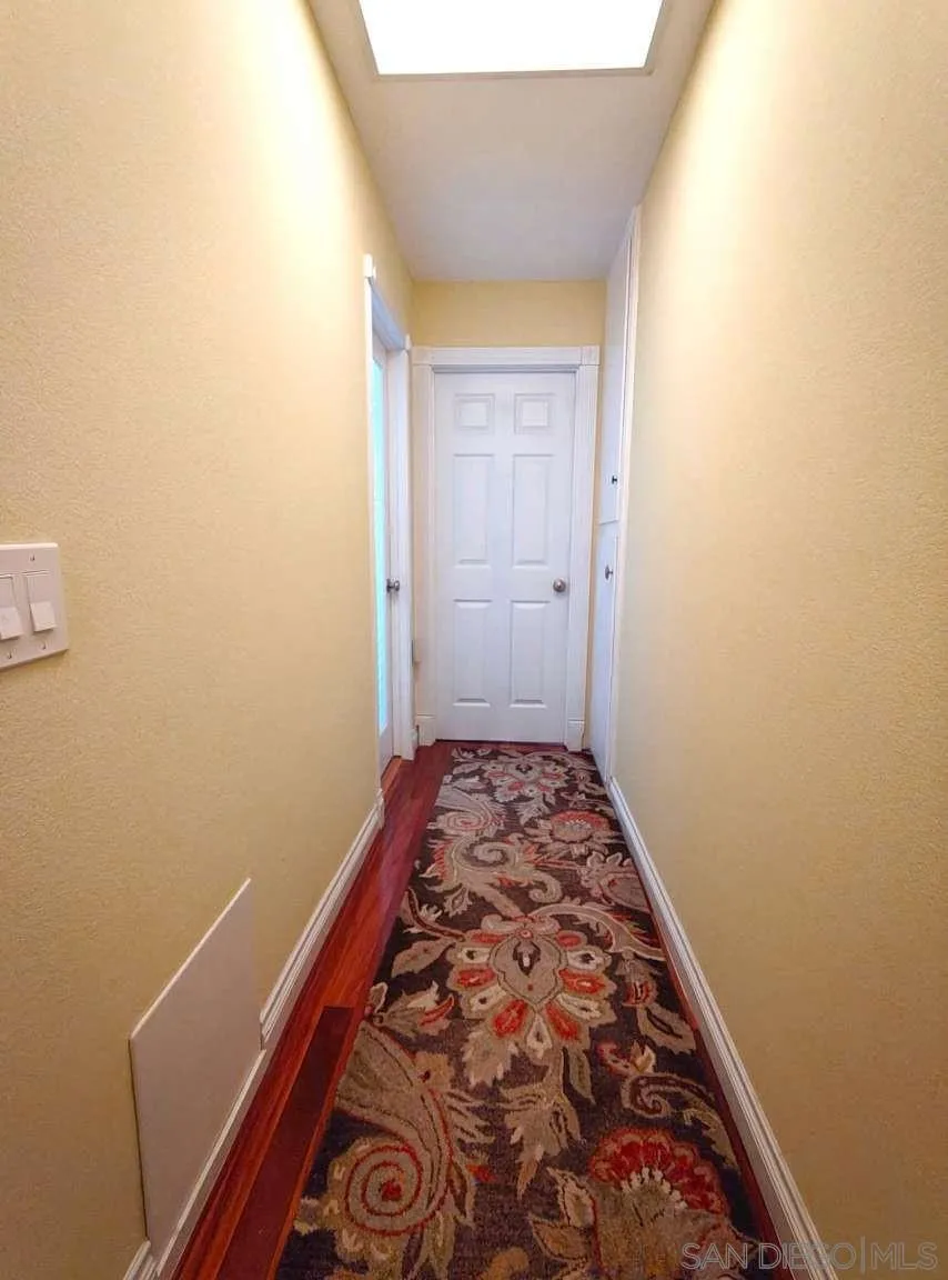 14491 Pinewood Road Tustin, CA 92780 - Photo 20 of 35