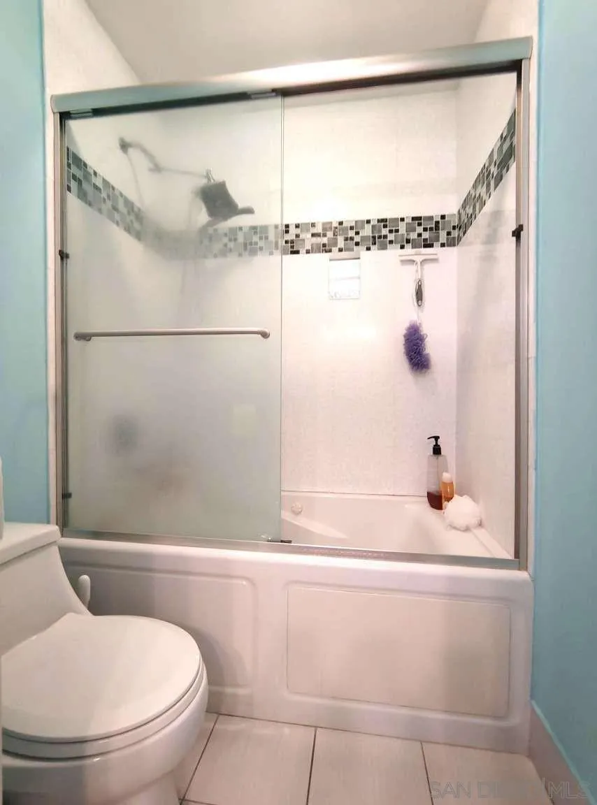 14491 Pinewood Road Tustin, CA 92780 - Photo 24 of 35