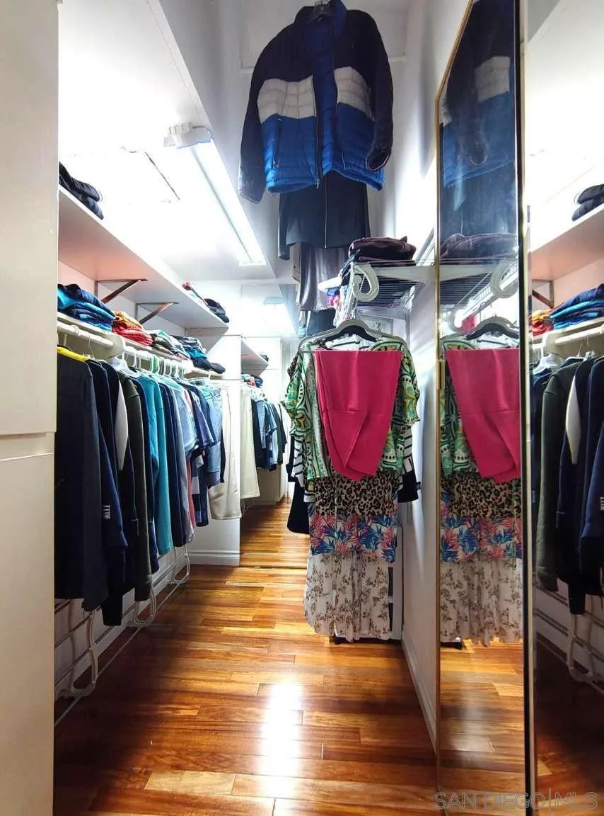 14491 Pinewood Road Tustin, CA 92780 - Photo 6 of 35