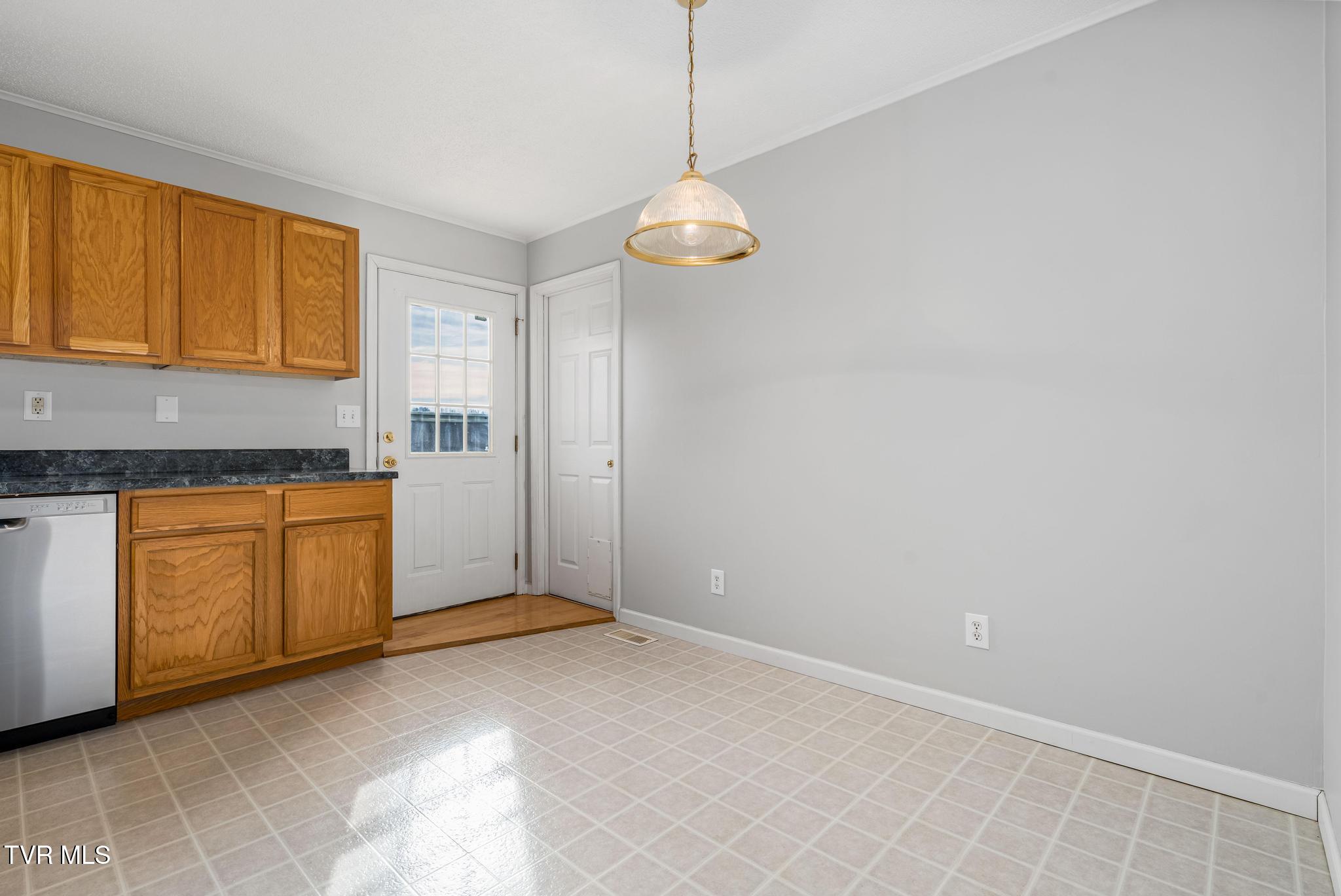 133 Paynetown Road, Unit 11 Telford, TN 37690 - Photo 11 of 52 133 Paynetown Road (66 of 85)
