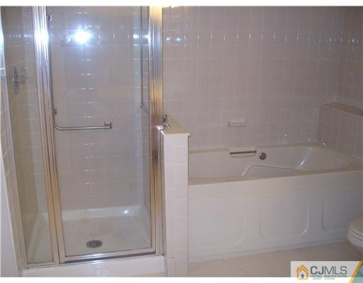 47 F Winthrop Road Monroe Township, NJ 08831 - Photo 8 of 9 Gallery Image 8