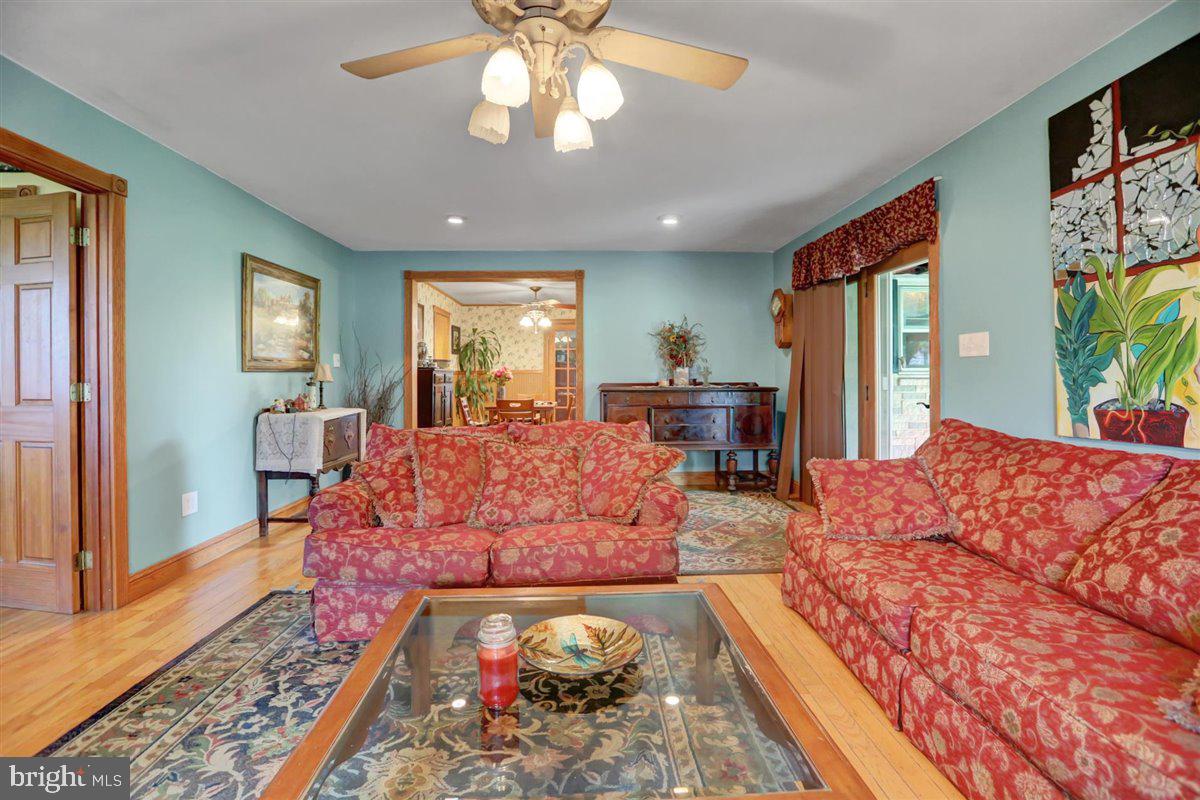 188 Heffelfinger Road Lebanon, PA 17046 - Photo 11 of 34 Gallery Image 11