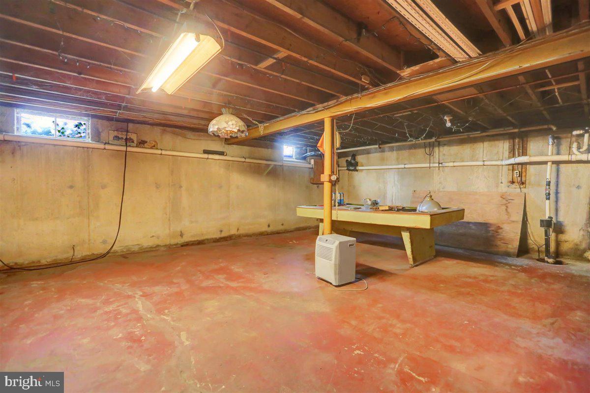 188 Heffelfinger Road Lebanon, PA 17046 - Photo 26 of 34 Gallery Image 26